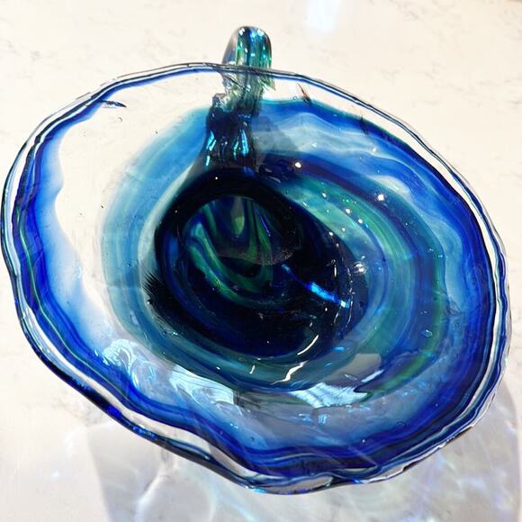 Vintage CORNUCOPIA cobalt Blue Hand Blown glass Unbranded mid century vase - Picture 5 of 10